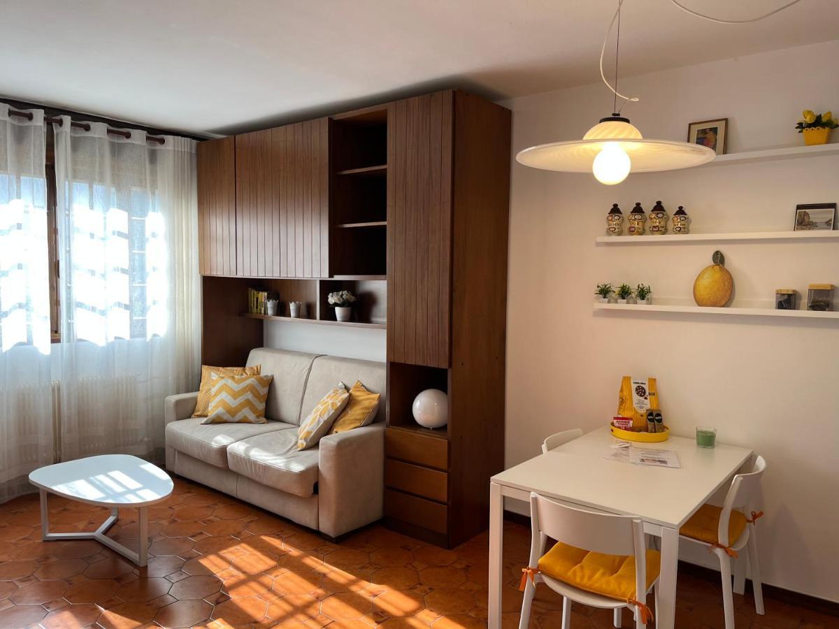 Carina Appartement Bellagio Buitenkant foto